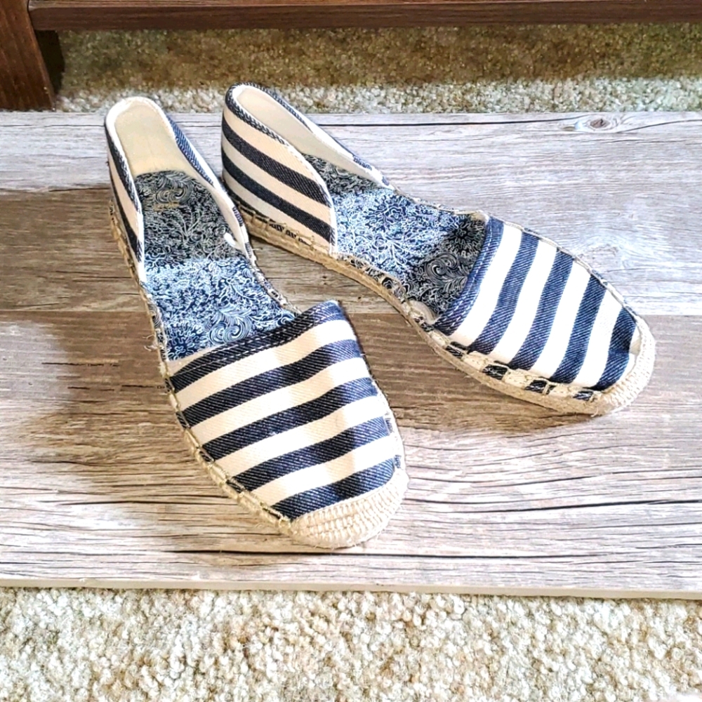 Gap Shoes
